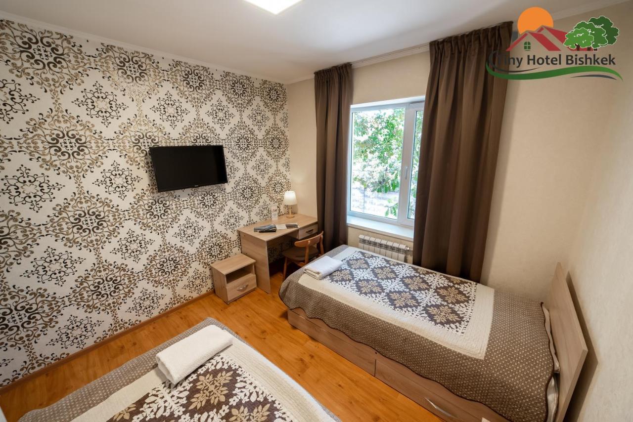 Tiny Hotel Bishkek Exterior photo